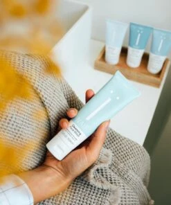 Naïf Gezichtsreiniger - Face Wash 100ml - Gezichtsverzorging - Met Natuurlijke Ingrediënten -Lichaamsverzorging Winkel 1001x1200