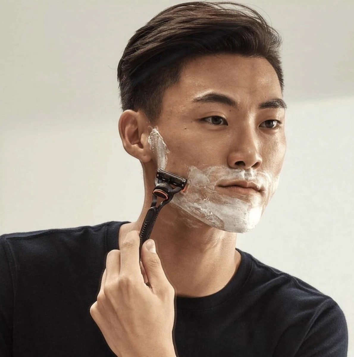 Gillette® Gillette Fusion5 Scheermesjes Voor Mannen - 8 Navulmesjes - XL Verpakking 5 Gillette® Gillette Fusion5 Scheermesjes Voor Mannen - 8 Navulmesjes - XL Verpakking - Afbeelding 3