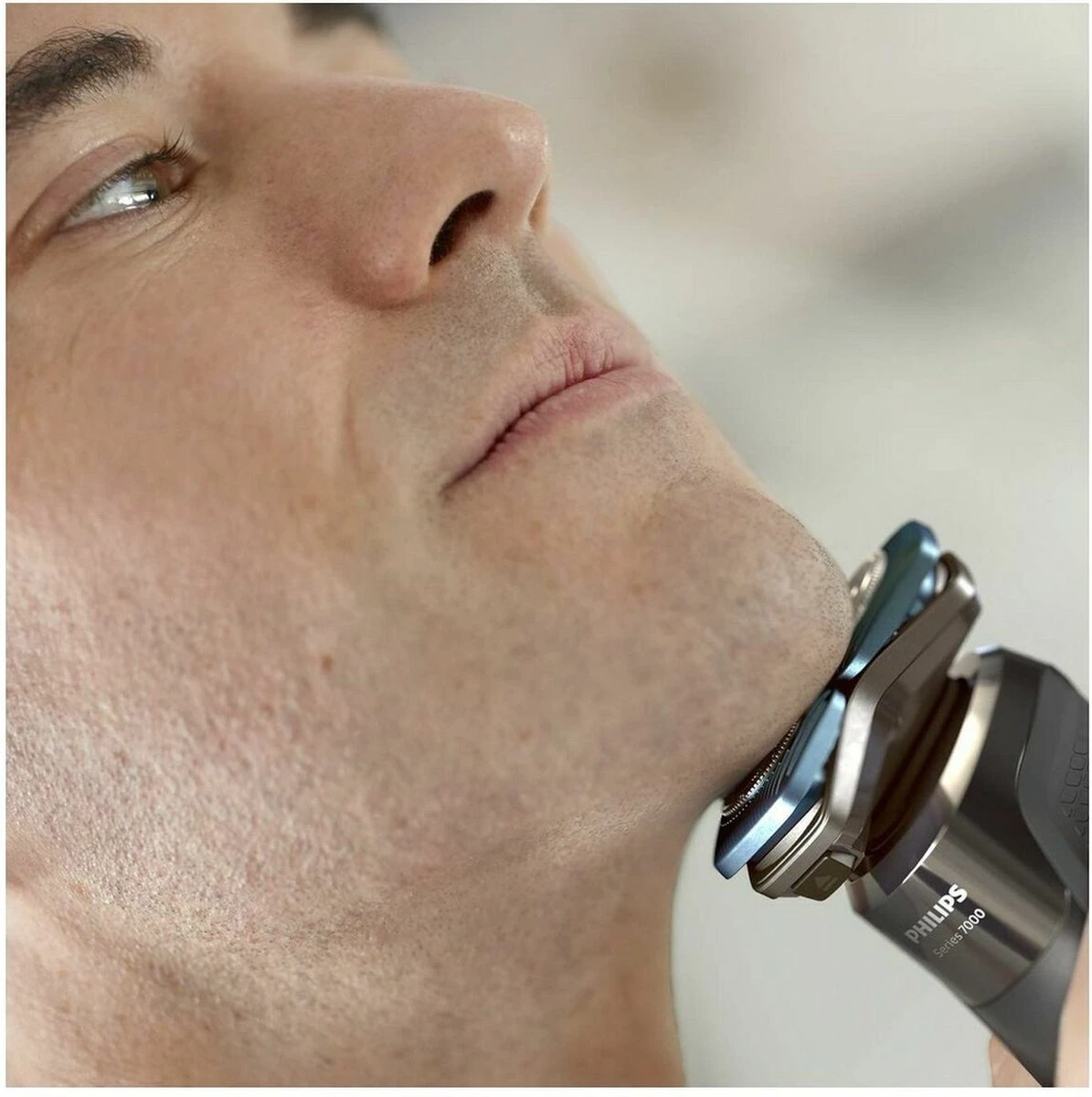 Philips Series 7000 SH71/50 - Scheerkoppen - 3 Stuks 7 Philips Series 7000 SH71/50 - Scheerkoppen - 3 Stuks - Afbeelding 5