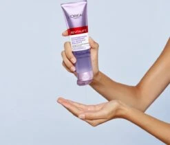L'Oréal Paris Revitalift Volumegevende Reinigingsgel - Gezichtsreiniger Met Hyaluronzuur - 150 Ml -Lichaamsverzorging Winkel 1200x1027 1
