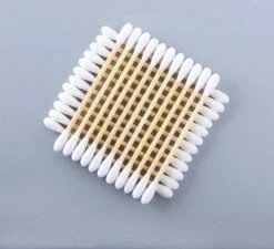 Merkloos Vardaan Wattenstaafjes - Hout - Bamboe - Milieuvriendelijk - 1000 St -Lichaamsverzorging Winkel 1200x1091 2