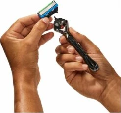 Gillette® Gillette Scheermes Fusion5 ProGlide 28 Gillette® Gillette Scheermes Fusion5 ProGlide -Lichaamsverzorging Winkel 1200x1123 6