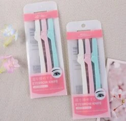 KELERINO. Dermaplaning - Wenkbrauw Scheermesjes - Eyebrow Razor - Inklapbaar - 3 Stuks -Lichaamsverzorging Winkel 1200x1157 5