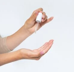 Herome Nagelbadolie Nagelolie Nagelriemolie - Concentrated Nail Bath Oil - Ideale Start Van Een Manicurebehandeling - 30ml. 15 Herome Nagelbadolie Nagelolie Nagelriemolie - Concentrated Nail Bath Oil - Ideale Start Van Een Manicurebehandeling - 30ml. -Lichaamsverzorging Winkel 1200x1161