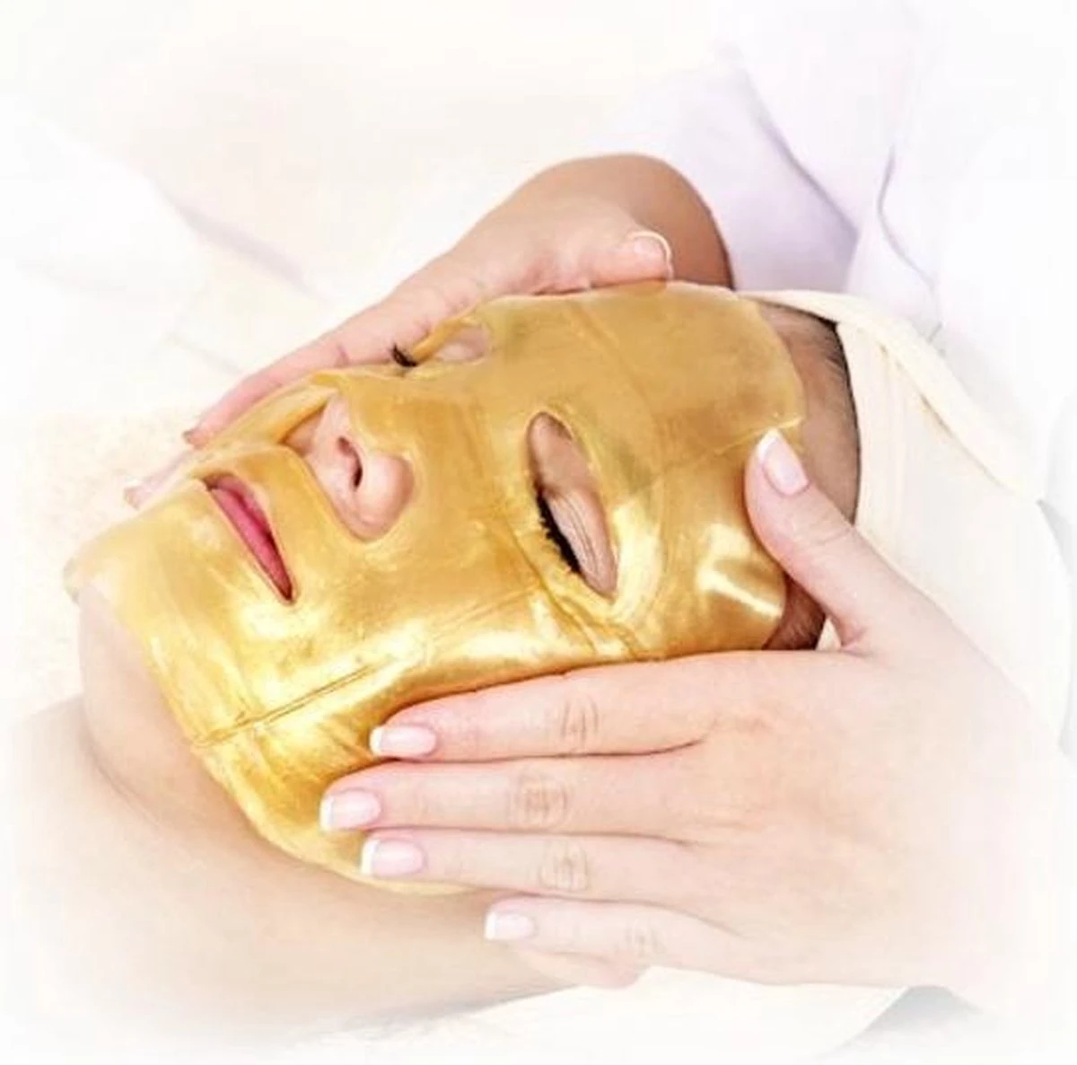 Merkloos Collageen Gezichtsmasker - Huidverzorging - Goud - Collageen - Verzorgend - 5 Stuks 4 Merkloos Collageen Gezichtsmasker - Huidverzorging - Goud - Collageen - Verzorgend - 5 Stuks - Afbeelding 2