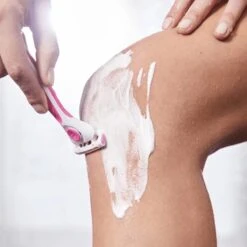 Wilkinson Woman Scheermesjes Quattro Sensitive 4 Stuks 21 Wilkinson Woman Scheermesjes Quattro Sensitive 4 Stuks -Lichaamsverzorging Winkel 1200x1200 1113