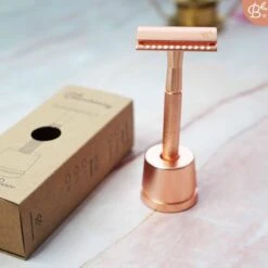 Bamboozy Safety Razor Met Houder RVS + 20 Scheermesjes Rose Gold Goud Voor Vrouwen Dames Mannen Double Edge Zero Waste Duurzaam Scheren 37 Bamboozy Safety Razor Met Houder RVS + 20 Scheermesjes Rose Gold Goud Voor Vrouwen Dames Mannen Double Edge Zero Waste Duurzaam Scheren -Lichaamsverzorging Winkel 1200x1200 1142