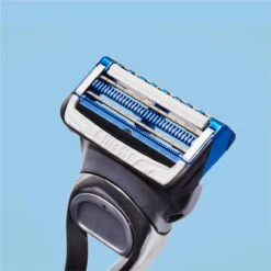 Gillette® Gillette SkinGuard Sensitive Scheermesjes - 8 Navulmesjes -Lichaamsverzorging Winkel 1200x1200 1147
