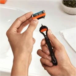 Gillette® Gillette Fusion5 Scheermesjes - 16 Navulmesjes - Brievenbusverpakking -Lichaamsverzorging Winkel 1200x1200 1347