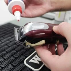 Wahl Tondeuse Olie 118,3 Ml -Lichaamsverzorging Winkel 1200x1200 1375