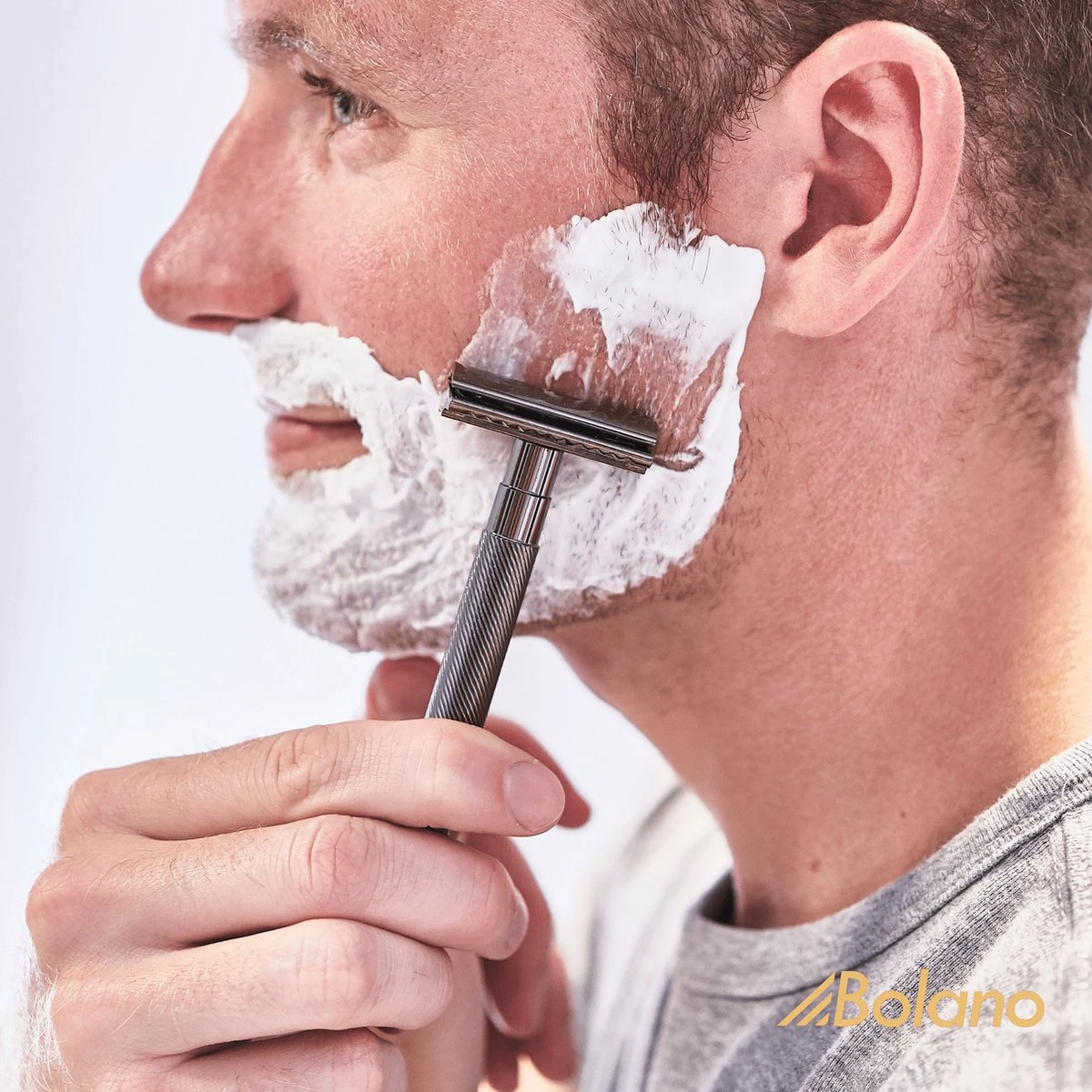 Bolano® Safety Razor Black Metallic + 25 Double Edge Scheermesjes - Klassiek Scheermes Voor Mannen En Vrouwen - Messing 11 Bolano® Safety Razor Black Metallic + 25 Double Edge Scheermesjes - Klassiek Scheermes Voor Mannen En Vrouwen - Messing - Afbeelding 9