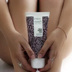 Serie Scheren Intieme Zone - 3 Producten Voor Het Verwijderen Van Rode Bultjes, Vlekjes En Ingegroeide Haren Na Het Scheren. De Serie Bevat: Intim Wash 200ml, Intim Shave 100ml, Intieme Aftershave Balsem 100ml | Australian Bodycare 17 Serie Scheren Intieme Zone - 3 Producten Voor Het Verwijderen Van Rode Bultjes, Vlekjes En Ingegroeide Haren Na Het Scheren. De Serie Bevat: Intim Wash 200ml, Intim Shave 100ml, Intieme Aftershave Balsem 100ml | Australian Bodycare -Lichaamsverzorging Winkel 1200x1200 1766