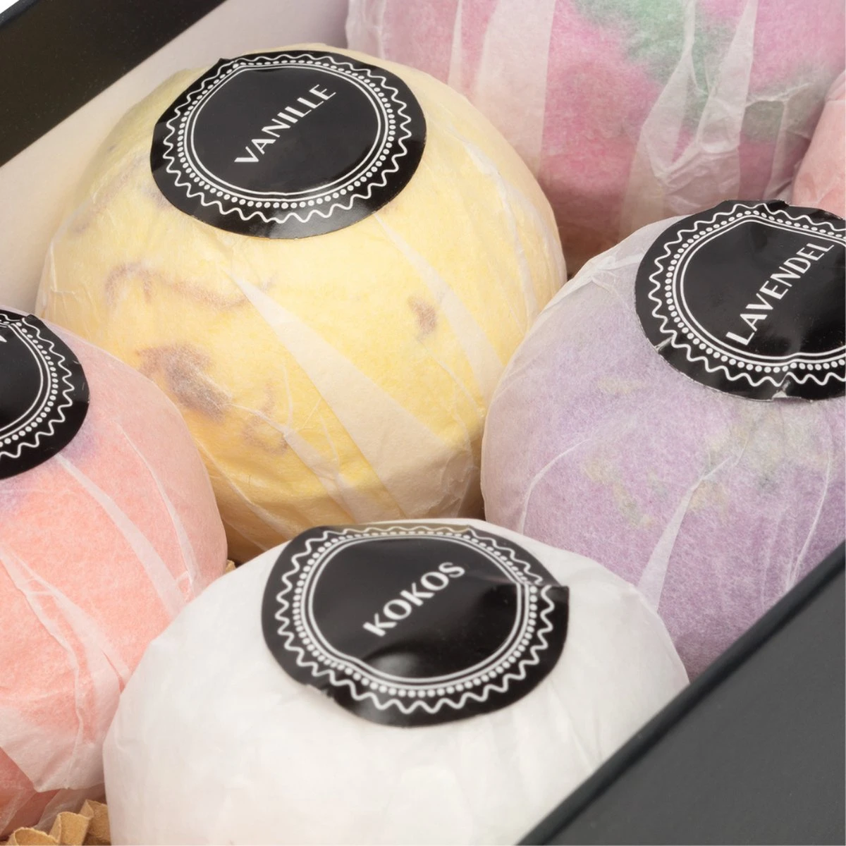 Bruisballen - 10 Stuks - XL Formaat - 10 Verschillende Geuren - Cadeau - 100 % Natuurlijk 7 Bruisballen - 10 Stuks - XL Formaat - 10 Verschillende Geuren - Cadeau - 100 % Natuurlijk - Afbeelding 5