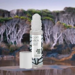 Australian Bodycare Corn Stick 9 Ml - Anti-likdoorn Roller Die De Huid Verzacht En Verzorgt Met Tea Tree Olie - Eerste Hulp Bij Eksterogen En Likdoorns Met Roll-on Voor Eenvoudige Applicatie - Salicylzuur Lost De Eelt Op En Verzacht Likdoorns -Lichaamsverzorging Winkel 1200x1200 227