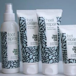 Australian Bodycare Foot Cream 100 Ml - Verzorgende Voetcrème Met 100% Natuurlijke Tea Tree Olie - Geschikt Voor Droge Voeten Om Scheuren In Je Huid Te Voorkomen -Lichaamsverzorging Winkel 1200x1200 233