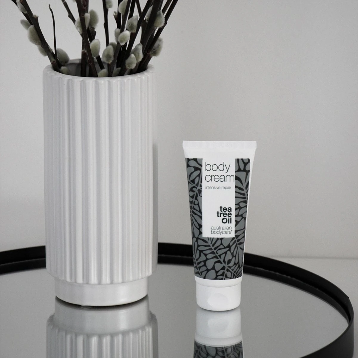 Australian Bodycare Body Cream 100 Ml - Intensieve Vochtinbrengende Crème Voor Zeer Droge & Beschadigde Huid - Met Actieve Ingrediënten Tea Tree Om De Natuurlijke Bacterieflora In Balans Te Houden En Toverhazelaar Voor Hydratatie Van De Huid 8 Australian Bodycare Body Cream 100 Ml - Intensieve Vochtinbrengende Crème Voor Zeer Droge & Beschadigde Huid - Met Actieve Ingrediënten Tea Tree Om De Natuurlijke Bacterieflora In Balans Te Houden En Toverhazelaar Voor Hydratatie Van De Huid - Afbeelding 6