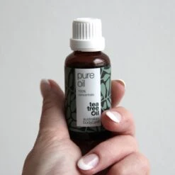 Australian Bodycare Pure Tea Tree Olie 10 Ml - 100% Puur Natuurlijke Tea Tree Olie Uit Australië Tegen Huidproblemen - Houdt De Goede Flora Op De Huid In Balans - Effectief Bij Jeugdpuistjes En Pukkeltjes 12 Australian Bodycare Pure Tea Tree Olie 10 Ml - 100% Puur Natuurlijke Tea Tree Olie Uit Australië Tegen Huidproblemen - Houdt De Goede Flora Op De Huid In Balans - Effectief Bij Jeugdpuistjes En Pukkeltjes -Lichaamsverzorging Winkel 1200x1200 2579