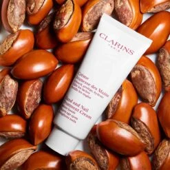 Clarins Hand & Nail Treatment Cream Handcrème - 100 Ml 13 Clarins Hand & Nail Treatment Cream Handcrème - 100 Ml -Lichaamsverzorging Winkel 1200x1200 51