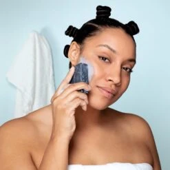 Garnier SkinActive Pure Active Charcoal Gezichtsreinigings Bar 100 Gr -Lichaamsverzorging Winkel 1200x1200 676