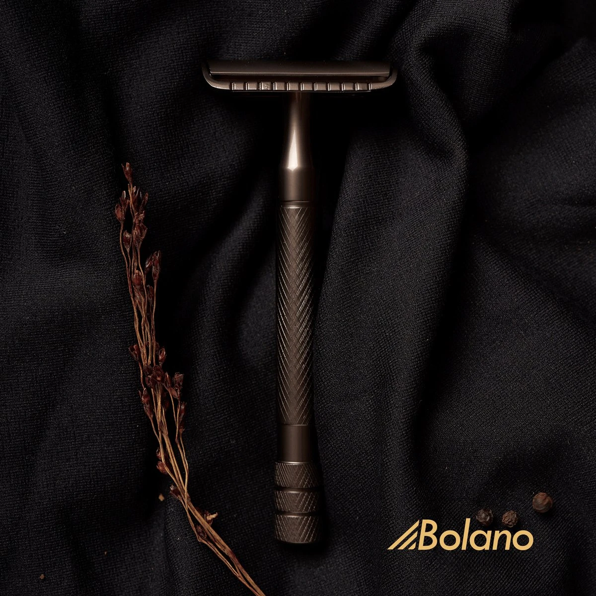 Bolano® Safety Razor Set Mat Zwart + 30 Double Edge Scheermesjes + Houder- Klassiek Scheermes Voor Mannen En Vrouwen - D663 5 Bolano® Safety Razor Set Mat Zwart + 30 Double Edge Scheermesjes + Houder- Klassiek Scheermes Voor Mannen En Vrouwen - D663 - Afbeelding 3