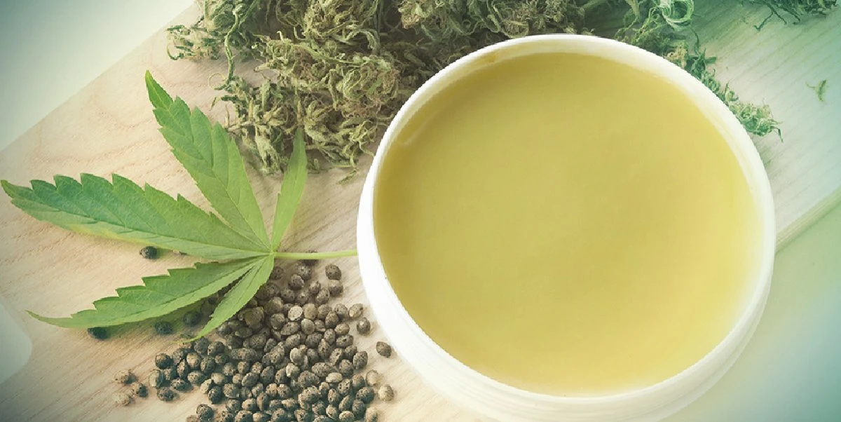 Stichting WietOliePuur - CBD Zalf | 20% | 20ml. Variant | 3 Stichting WietOliePuur - CBD Zalf | 20% | 20ml. Variant |