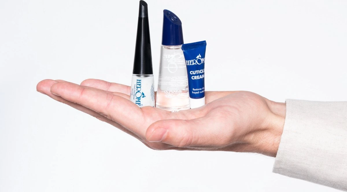 Herome 3 In 1 Manicure Nagelverzorging Set Blauw – Nagelset Voor Beschadigde Nagels - Nagelverharder, Nagellakremover En Nagelriemcreme - Set Van 3 7 Herome 3 In 1 Manicure Nagelverzorging Set Blauw – Nagelset Voor Beschadigde Nagels - Nagelverharder, Nagellakremover En Nagelriemcreme - Set Van 3 - Afbeelding 5