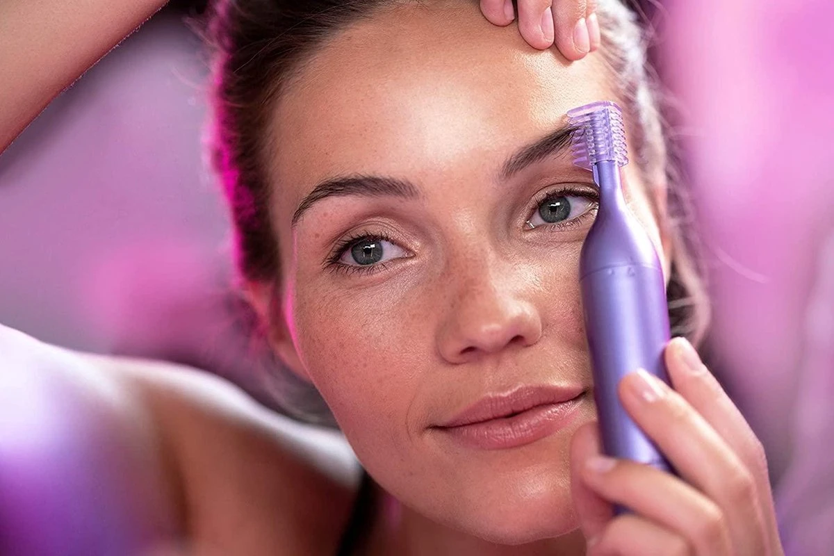 Wilkinson Intuition 4 In 1 Perfect Finish Multizone Styler Met 7 Accessoires En Batterij - 4-in-1 Trimmer Met Flexibile Scheeropzetstukken 10 Wilkinson Intuition 4 In 1 Perfect Finish Multizone Styler Met 7 Accessoires En Batterij - 4-in-1 Trimmer Met Flexibile Scheeropzetstukken - Afbeelding 8