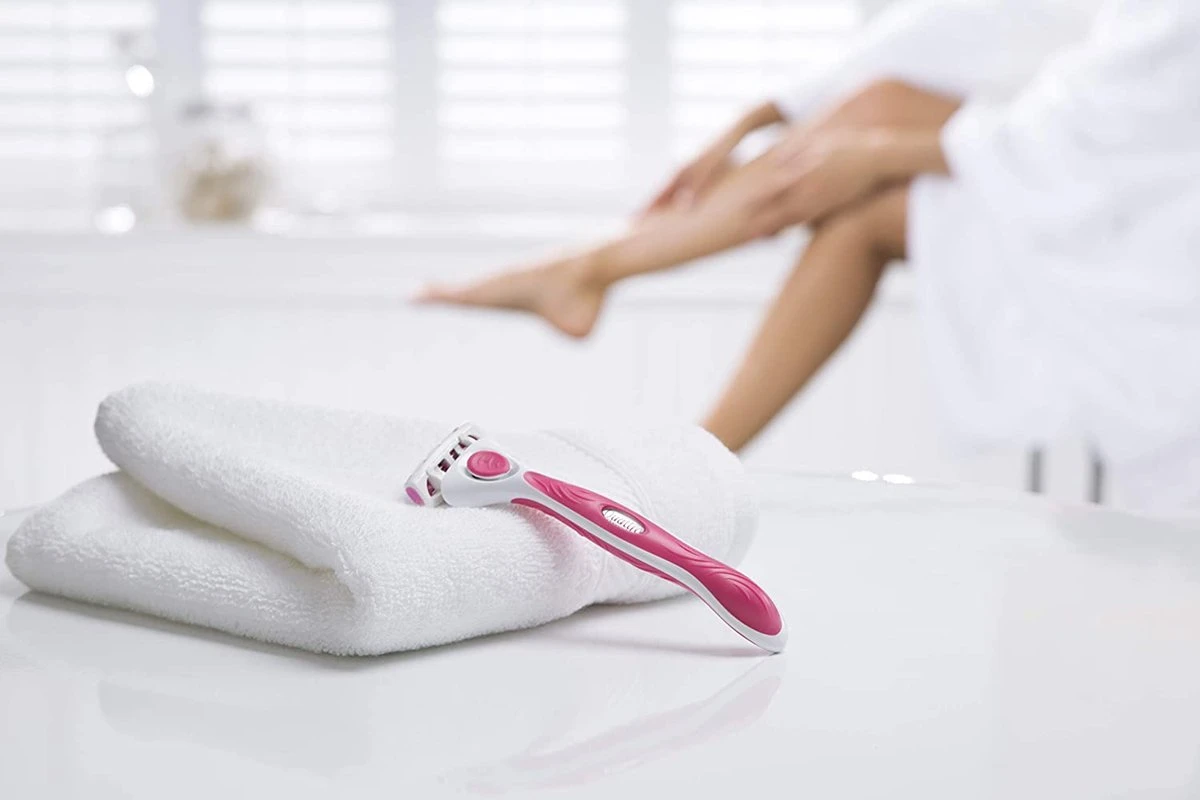 Wilkinson Woman Scheermesjes Quattro Sensitive 4 Stuks 7 Wilkinson Woman Scheermesjes Quattro Sensitive 4 Stuks - Afbeelding 5