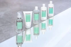 Biodermal Reinigingsmousse - Gezichtsreiniging - Reinigt En Hydrateert - 150 Ml 18 Biodermal Reinigingsmousse - Gezichtsreiniging - Reinigt En Hydrateert - 150 Ml -Lichaamsverzorging Winkel 1200x800 3