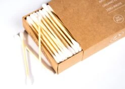 Natuurlijke Wattenstaafjes Van Bamboe En Katoen - Eco - 600 St - Bio Afbreekbaar - By Olive 7 Natuurlijke Wattenstaafjes Van Bamboe En Katoen - Eco - 600 St - Bio Afbreekbaar - By Olive -Lichaamsverzorging Winkel 1200x857