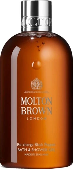 Molton Brown Bath & Body Re-Charge Black Pepper Bath & Shower Gel 9 Molton Brown Bath & Body Re-Charge Black Pepper Bath & Shower Gel -Lichaamsverzorging Winkel 521x1200 8