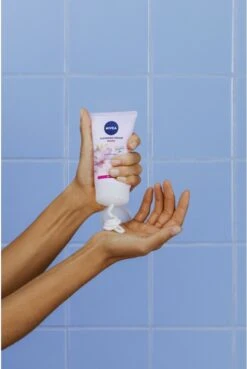 NIVEA Essentials Verzachtende - 150 Ml - Reinigingscrème -Lichaamsverzorging Winkel 804x1200