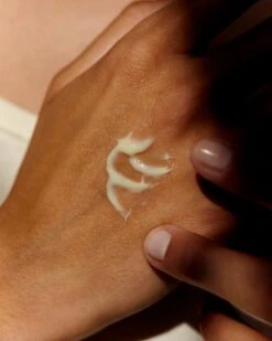 NIVEA Derma Active Skin Clear Night Exfoliator - 40ml 14 NIVEA Derma Active Skin Clear Night Exfoliator - 40ml -Lichaamsverzorging Winkel 960x1200 23