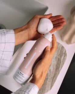 Naïf Family Doucheschuim Showerfoam Set - Voordeelverpakking - Lichaamsverzorging - 2 Stuks - Met Natuurlijke Ingrediënten 7 Naïf Family Doucheschuim Showerfoam Set - Voordeelverpakking - Lichaamsverzorging - 2 Stuks - Met Natuurlijke Ingrediënten -Lichaamsverzorging Winkel 962x1200 1