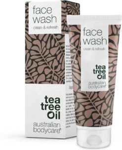 Australian Bodycare Face Wash 100ml - Eenvoudige Gezichtsreinigingszeep, Perfect Tegen Pukkels, Jeugdpuistjes & Mee–eters Gebaseerd Op Tea Tree Olie - Voor De Verzorging Van De Acne-gevoelige Huid